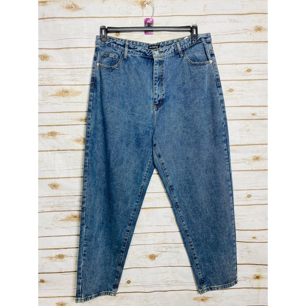 PrettyLittleThing Women‎ Plus Mid Blue Wash Mom Jeans Denim Size USA 16 / UK 20